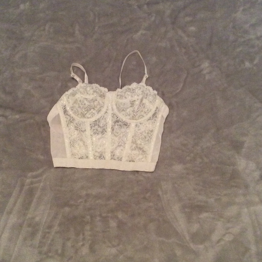 NWOT White lace corset size 34 b
